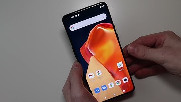 OnePlus 9 Running Android 12 (OxygenOS Beta 1)