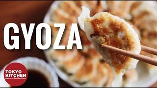 How to make Gyoza. Crispy outside, Juicy inside !