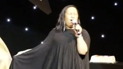 Tracy Hughes Sings Aretha Franklin's "(You Make Me...
