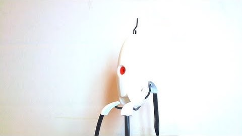 VR Reviews: Portal- Talking Sentry Turret Flashlight Review