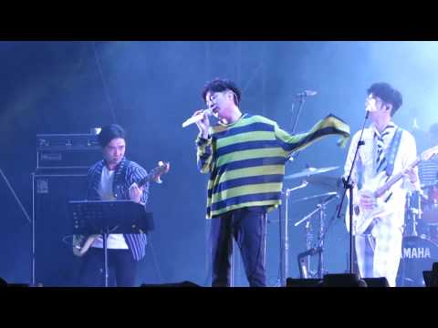 『請聽』by 吳青峰 @ Clockenflap 2018