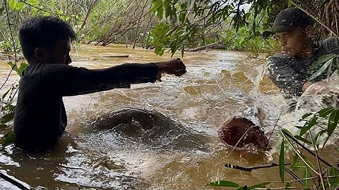 THỦY QUÁI Săn Mồi Sông LA NGÀ Hàm Răng Khủng Thật || A very large predatory fish in the rainforest