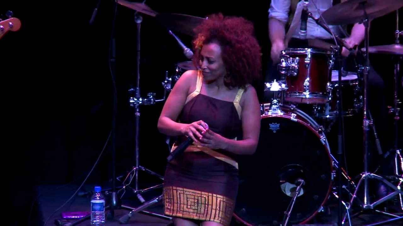 Seble Girma & JAzmaris - Tawsha Enure ( Live ) Arts centre Melbourne