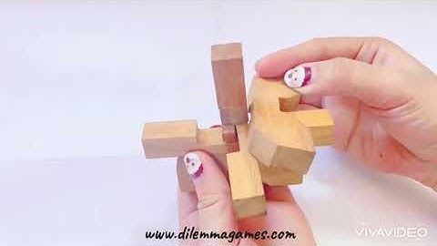 FLOWER 3D PUZZLE, an interlocking brain teaser by DILEMMA GAMES