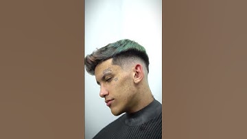 PERFECT FADE NO GUARD IN 2 MINUTES? #barber #barberlife #haircut #fade #faded #clippers #tutorial