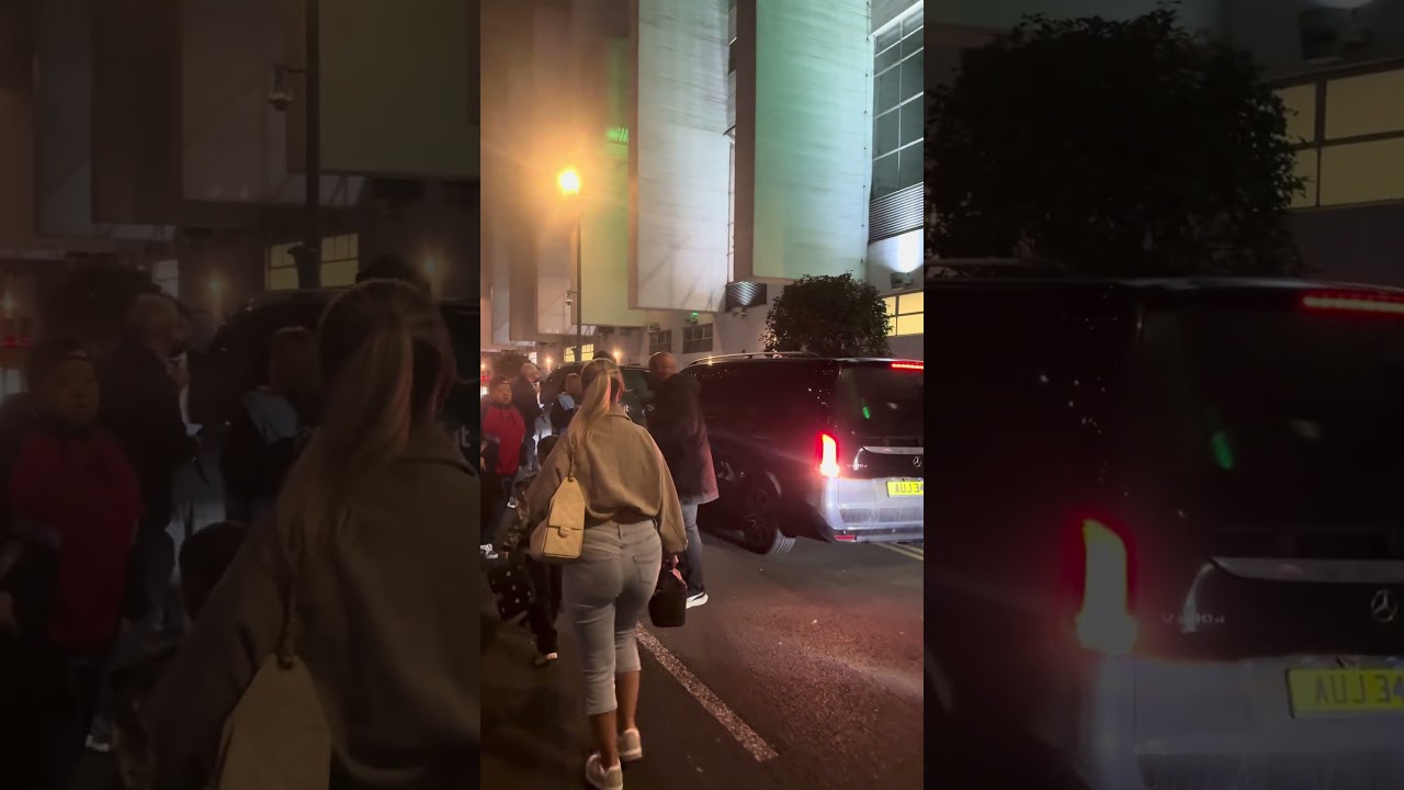PHIL FODEN LEAVES WEMBLEY AFTER BEATING ARSENAL 😮🚕 | Carabao Cup