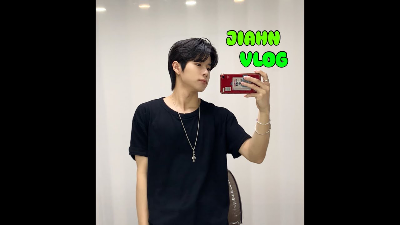 지안이의 서울 일상 브이로그~ㅣ요시다유니작가님전시전ㅣ맛집ㅣ연습