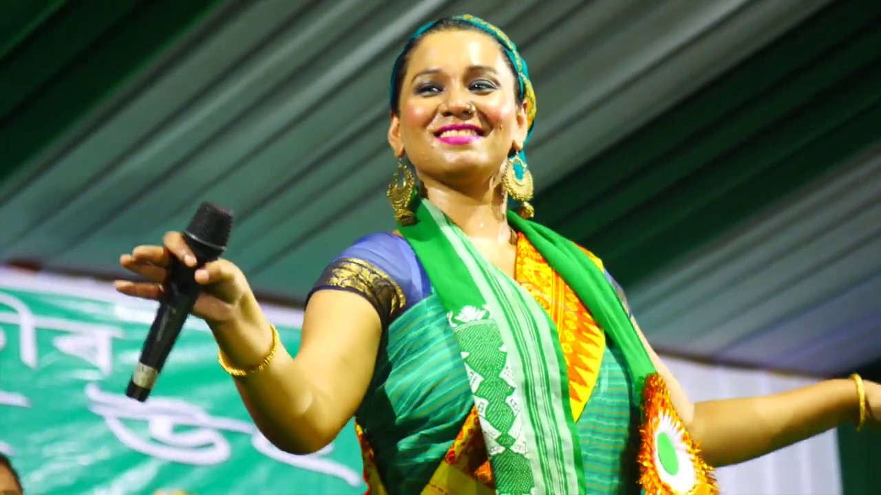 Xoru Xafolu  ASSUMES BIHU  Kalpana Patowary LIVE  Indian Folk Singer