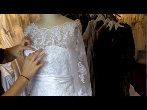 french-lace-wedding-dress-with-sleeves