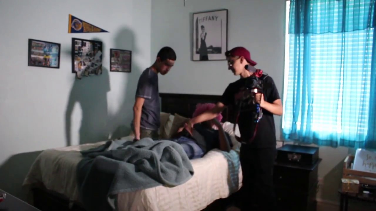 Behind The Scenes: Gotta Pee Too