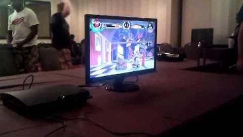 Skullgirls demo play (mini interview from Mike Z) ECT3
