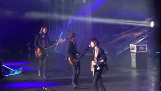 Video thumbnail of "Music Bank - CNBlue Victoria. Love Love Love"