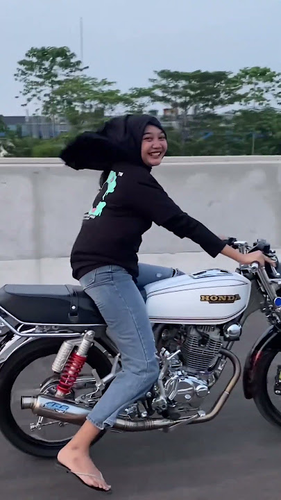 uhuuyy embak nya asyik banget naikin g100 🔥🔥 subscribe