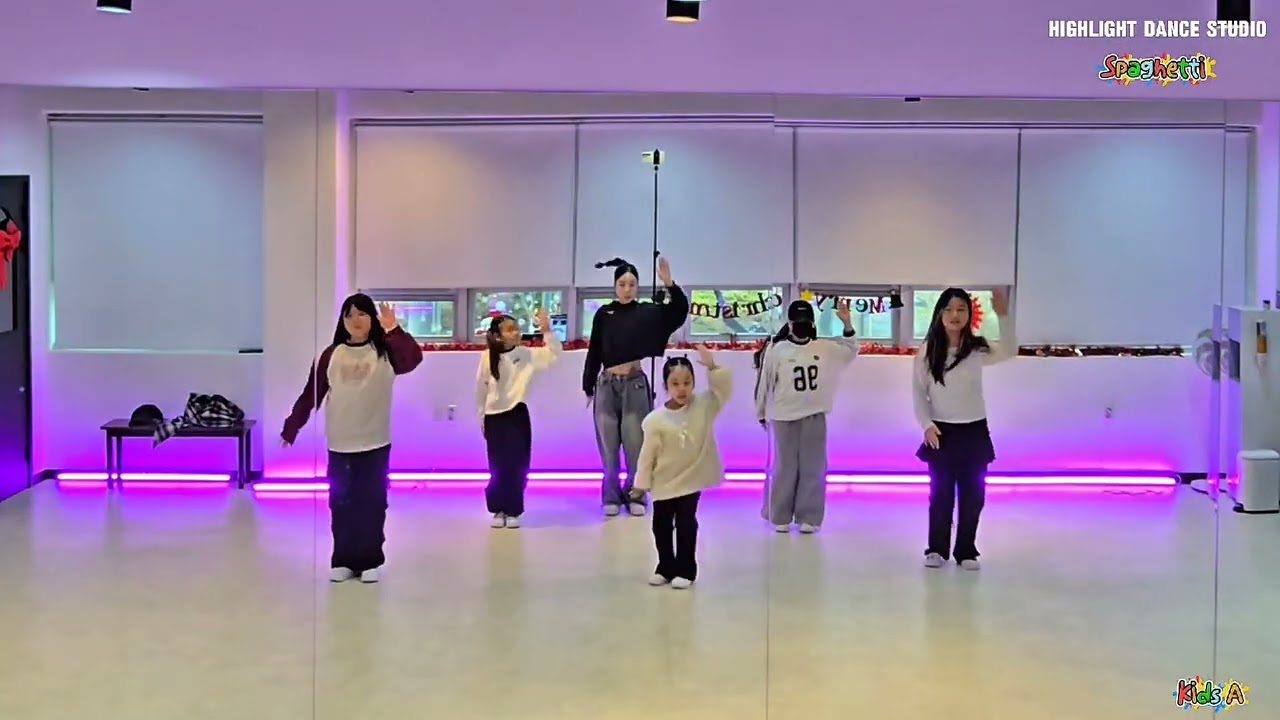 13번째영상🩷르세라핌ㅡ스파게티☺️