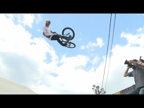 東京五輪で「金メダル」 BMXの15歳中村輪夢 - YouTube