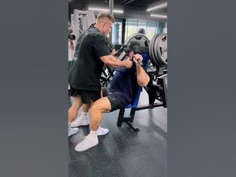 Urs Kalecinski pushes Chris Bumstead to his limits // Shoulders Day ...