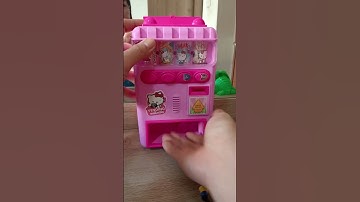 PLAYING VENDING MACHINE #asmr #shorts #trending #viral