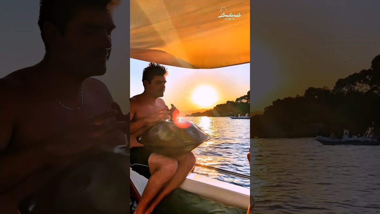 🌅 The sunset on the boat, the sea, and the sound of the Handpan 🌊✨ #handpan #hang #hangdrum