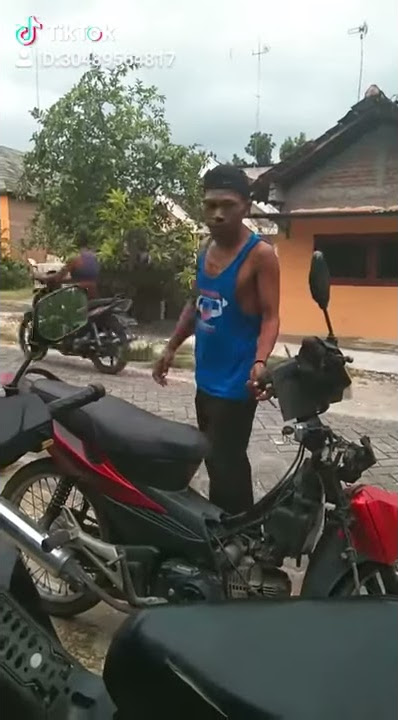Bapak RT dimarahin istrinya