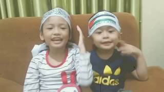 Cute Indonesian kids recite Al Fatihah