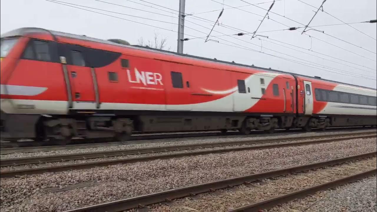 HSTs and Class 91s on the East Coast Main Line: Autumn 2019 - YouTube