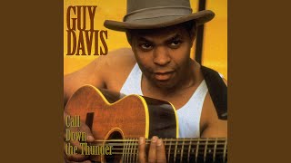 Miniatura de "Guy Davis - The Road Is Calling"