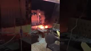 اللحظات الاولى لانفجار سيارة مفخخة في ايسر الموصل 28/2/2019