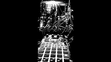 I.O.M. | AMBIENT DRIFT | SP404 MKII | 2HP KICK | 4MS ENSEMBLE OSCILLATOR | 2HP LOOP | SP404 MKII