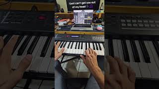 Can't get you out of my head - Kylie Minogue Cover #piano #music