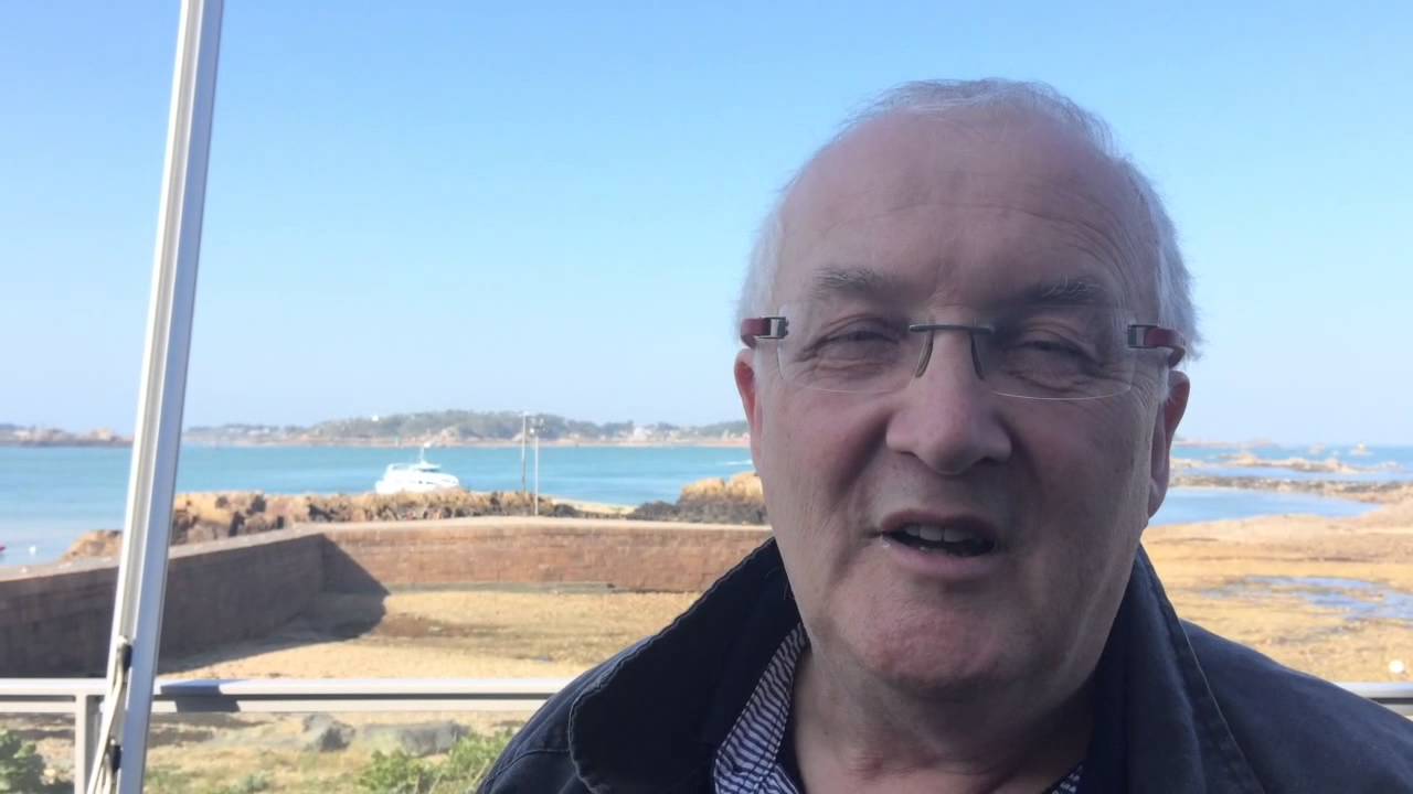 Le Chant De La Mer Film Complet Youtube Chant de marin 2015 : l'affiche au complet - YouTube