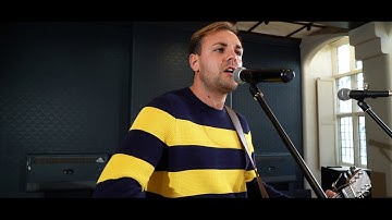 Daniel East - Every Teardrop is a Waterfall - Coldplay (LIVE) Loop Cover