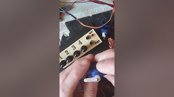 Hack 9g servo to get analog feedback.