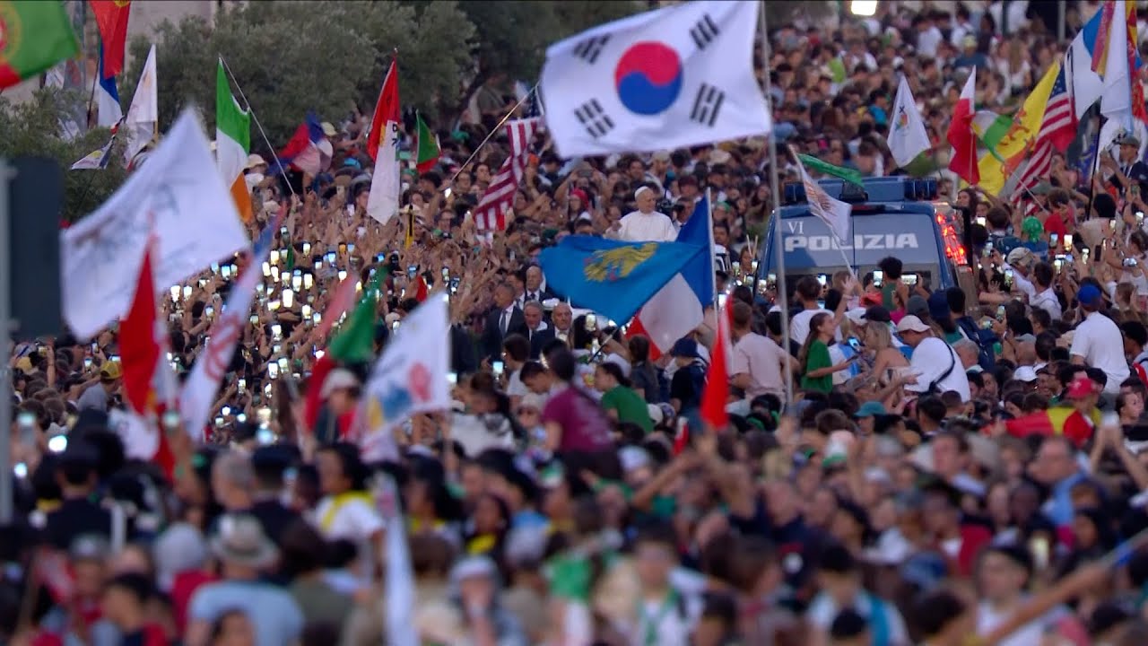 Giubileo Giovani. Il video del pellegrinaggio dei 330 giovani trentini