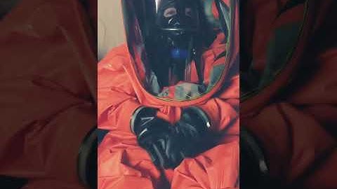 Hazmat Pixie - dräger hazmat suit