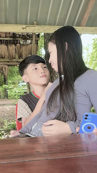 😍 Sit On My Boyfriend’s Lap So Sweet 💕 | Cute & Romantic Couple Moments #CoupleGoals #SweetLove