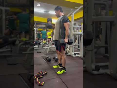 کار با وزنه حرکت جلو بازو دمبل استاد جواد خان زاده