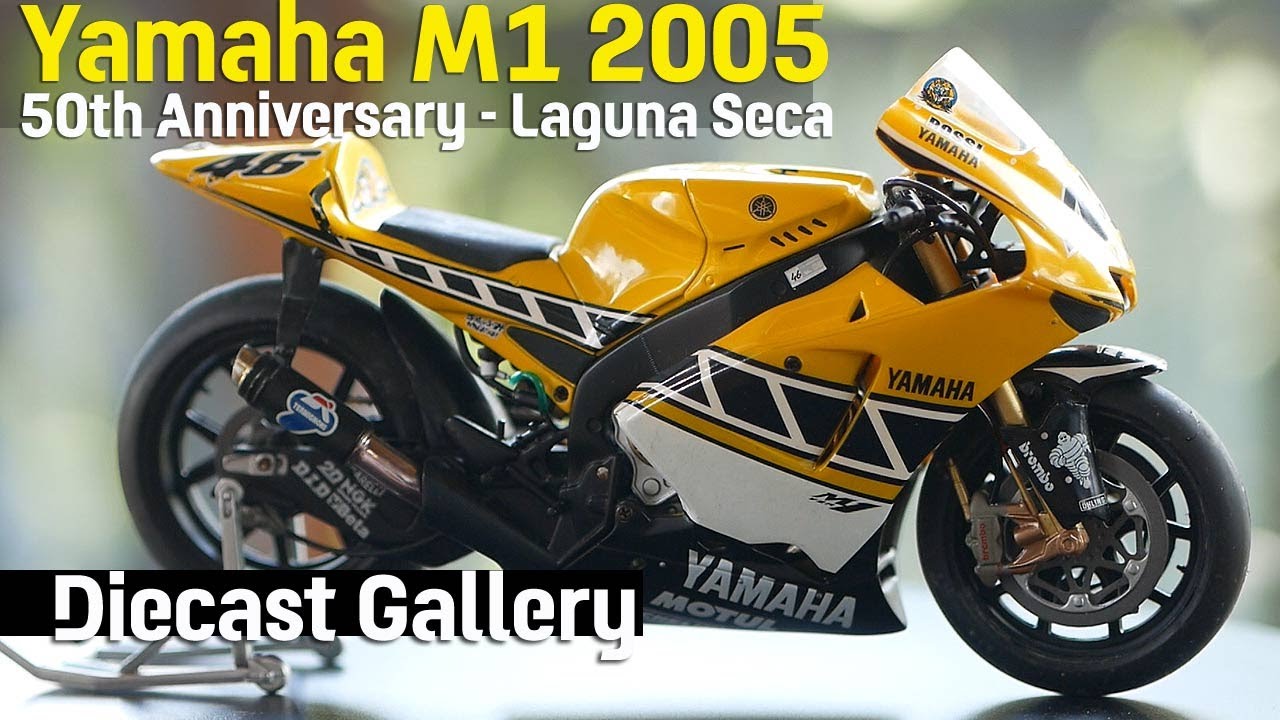 MINICHAMPS valentino rossi 1/12 Figurine Figure Pilot Moto Yamaha Motogp  2005