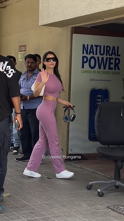 #norafatehi slays with style in a #casualoutfit #shorts #mumbai
