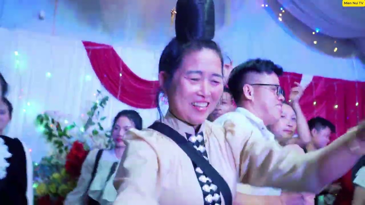 Dance remix mừng LTH Lường Kiêm - Lò Thoái, bản Hát So - Mường Hung