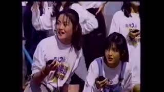 Faye Wong - Monsoon Wind + Vulnerable Woman (Live 1993)