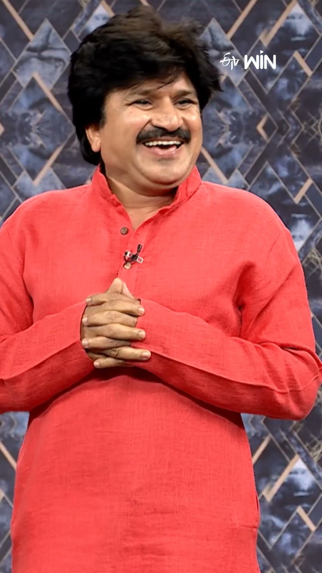 #shorts - అందరికి ఒక్కో సరదా ఉంటే, రాఘవ కి ఇతన్ని గెలకడం ఓ సరదా..! #jabardasth #comedy #RocketRagava