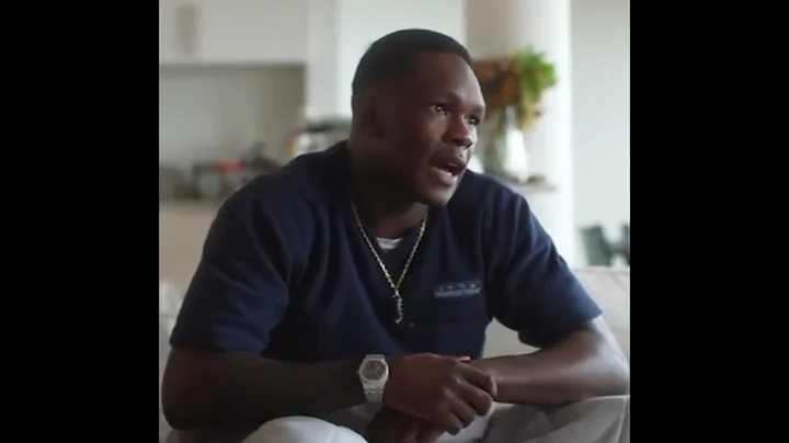 Israel Adesanya reacts to the insane third round between Alexander Volkanovski and Brian Ortega...