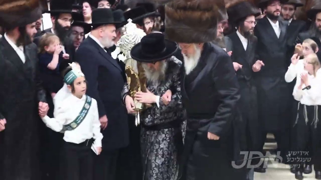 הכנסת ספר תורה צו תלמוד תורה סאטמאר אין בארא פארק נדבת הנגיד ר' ליפא פריעדמאן