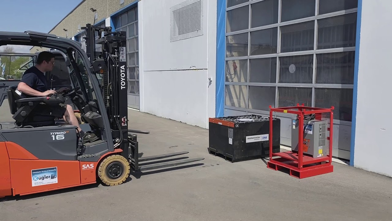 Toyota 8FBMT35 Batterie Schnellwechselsystem