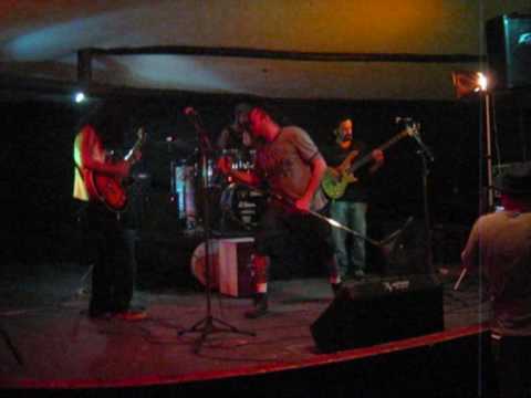 Putar A Razão - Gangster