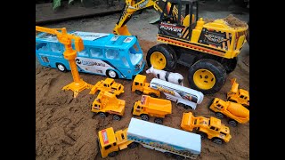 Bermain Excavator-Bus-dan alat Konstruksi