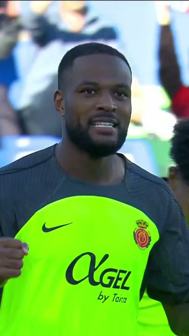 LARIN ?❤️