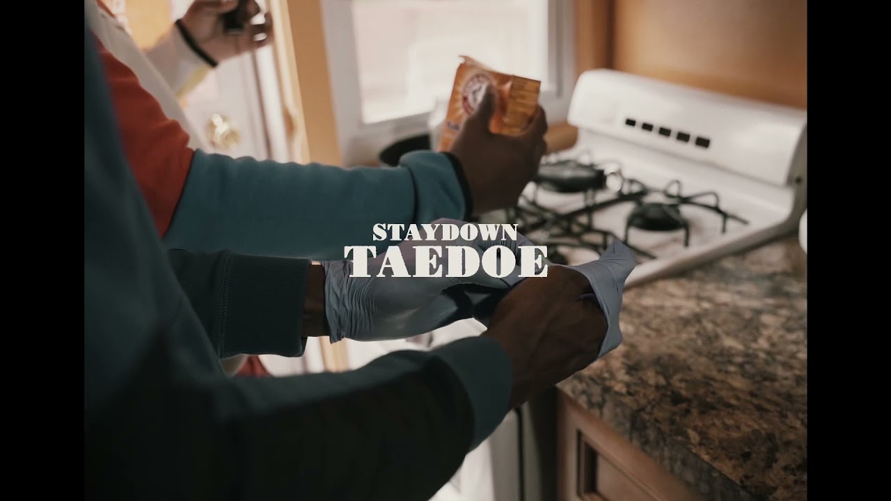 Ver StayDownTaeDoe - 247 (Music Video Shot By Cttn) no YouTube Ver StayDownTaeDoe - 247 (Music Video Shot By Cttn) no YouTube