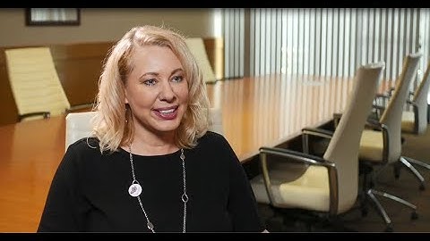 The Pros and Cons of Writing Under a Pen Name