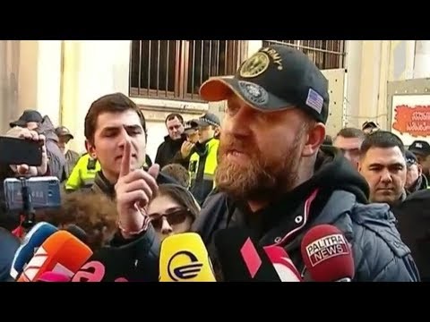 აქცია პარლამენტთან